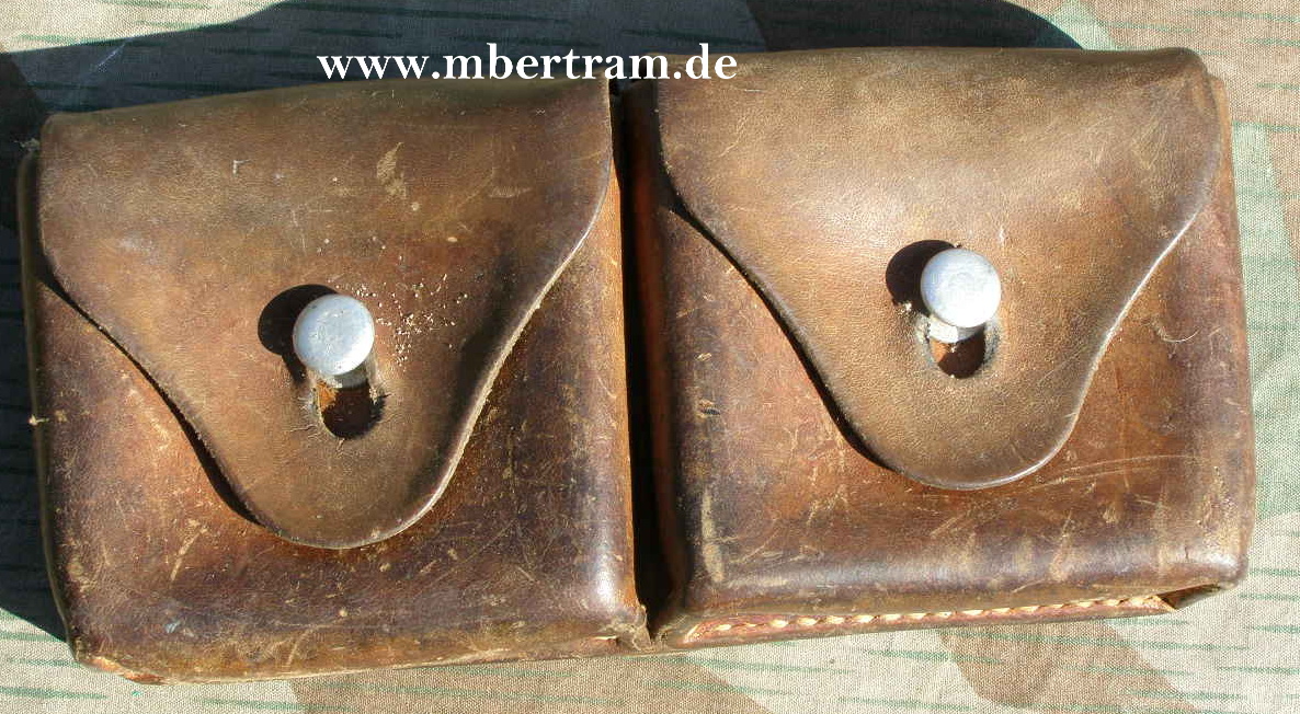 Braune 2er Leder Patronentasche Schweiz 1944