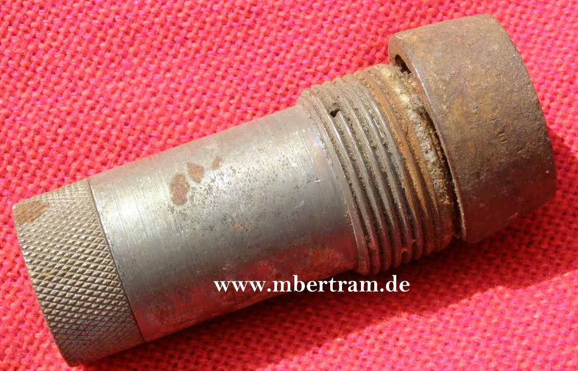 US Bodenaufschlagzünder, 100er Serie,0,25 sec. Beschädigt