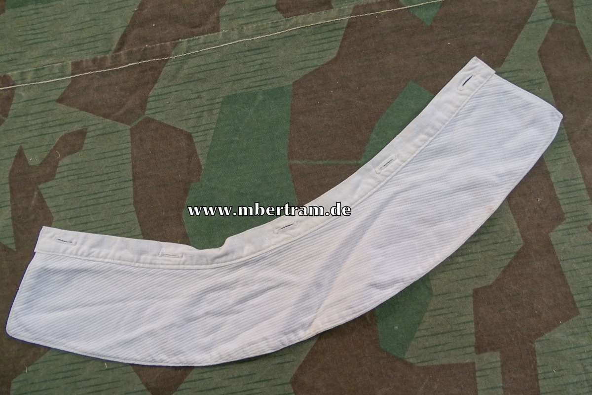 Kragen zu Krankenschwesterntracht, ggf. 40er Jahre. Ca. 36x8cm,