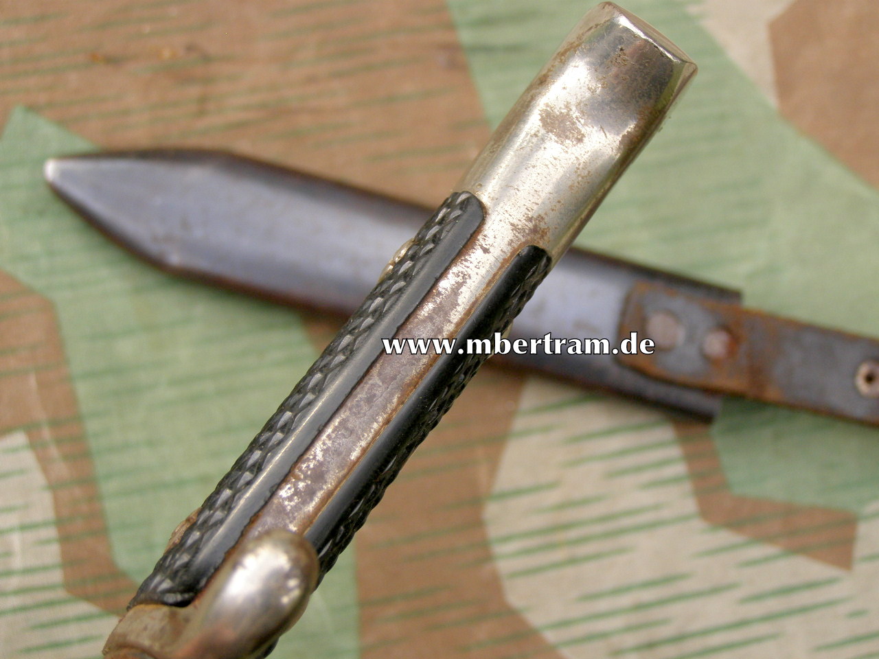 11959-10