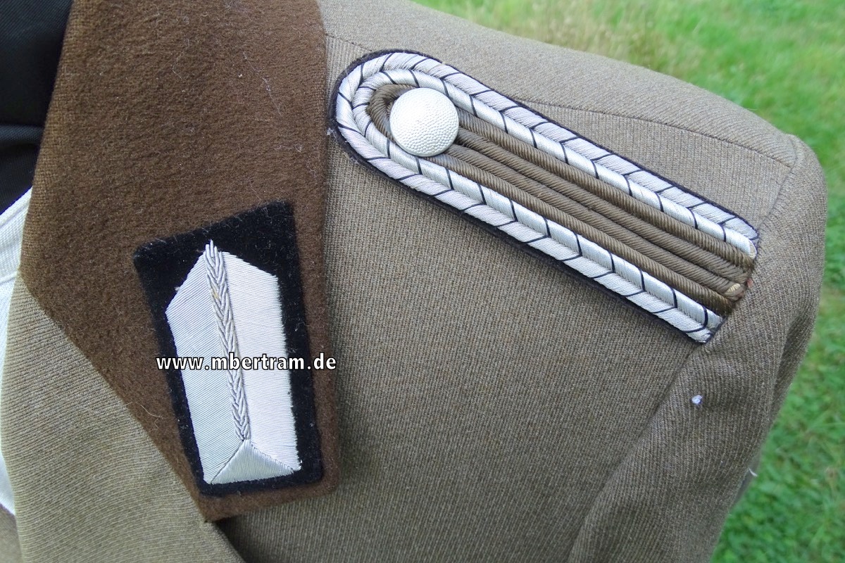 12368-3Rk6MUqWiovfKE
