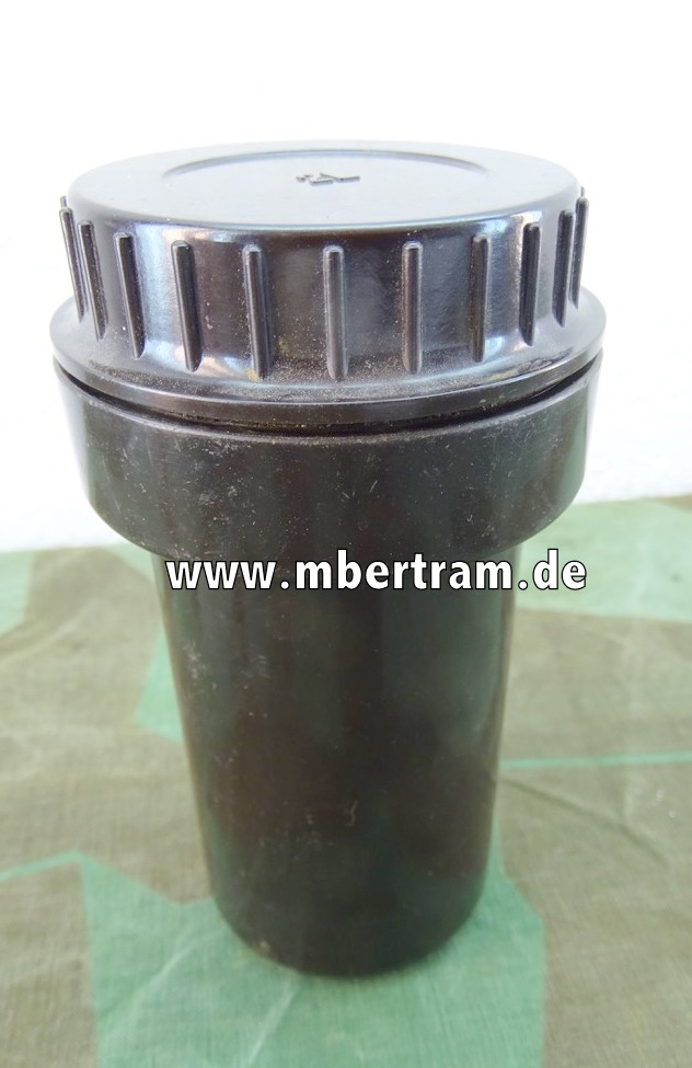 Bakelit Zünderdose 2 L  für  Luftwaffen Bombenzünder
