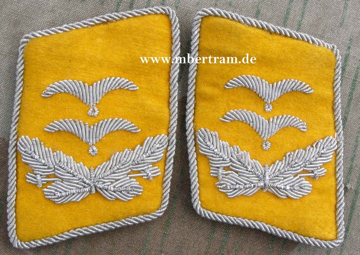 Paar Kragenspiegel Oberltn. Luftwaffe, fliegendes Personal