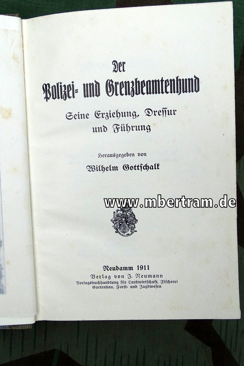15826-4
